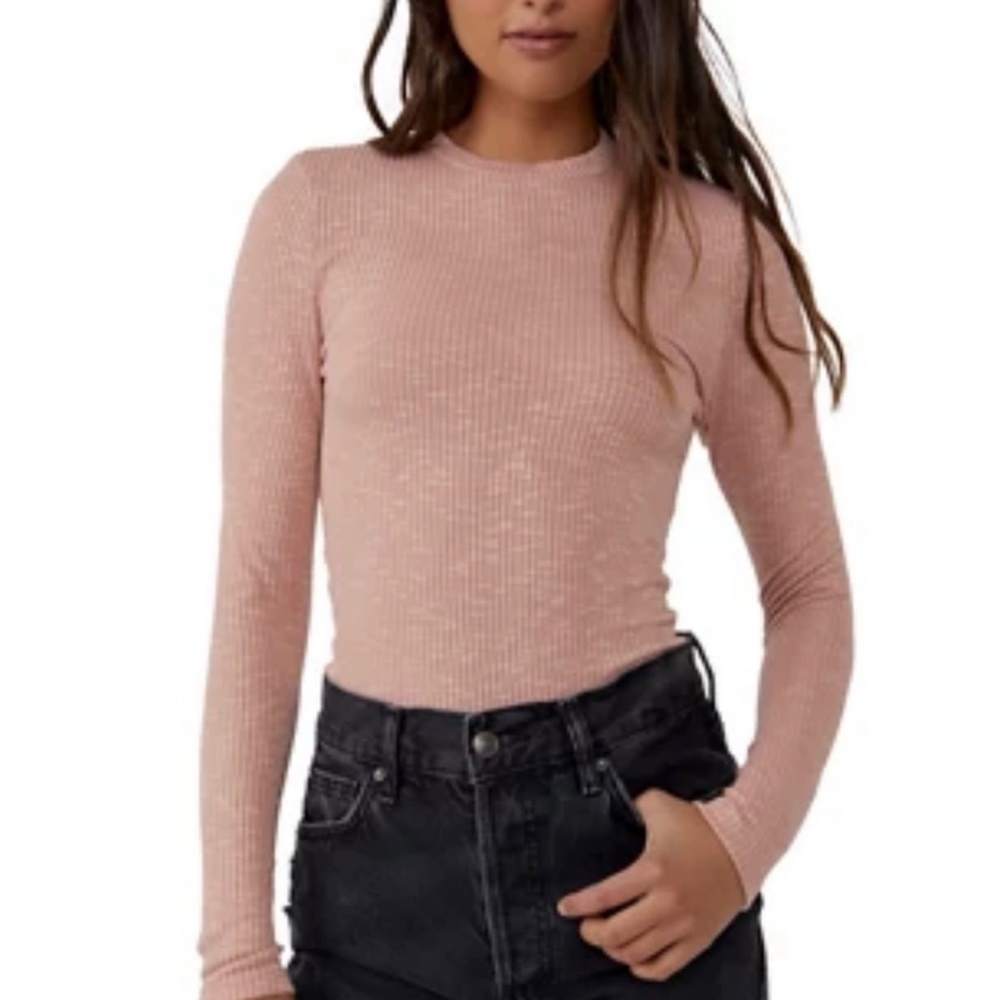 New with tags Free People Aura Top Size Large Barbie Pink Fall Layering Top